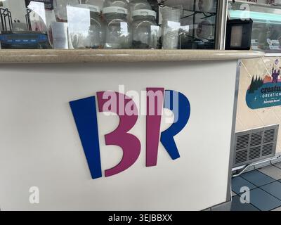 Baskin robbins logo hi-res stock photography and images - Alamy