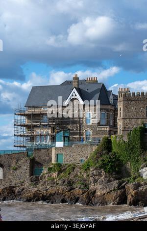 Former Royal Pier Hotel Under Renovation Beside Clevedon Pier in North Somerset, England Stock Photo