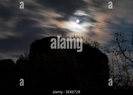 Full moon and moon trail. Amatlán, Morelos, Mexico Stock Photo
