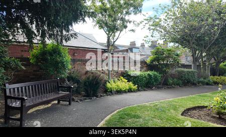 FILEY MEMORIAL GARDEN AND ARCH, 11 Murray St, Filey Stock Photo