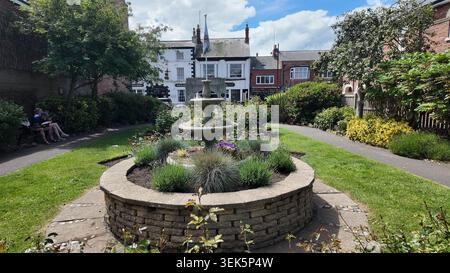 FILEY MEMORIAL GARDEN AND ARCH, 11 Murray St, Filey Stock Photo