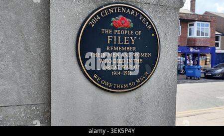 FILEY MEMORIAL GARDEN AND ARCH, 11 Murray St, Filey Stock Photo