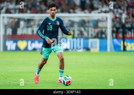 Nathaniel Brown (Deutschland, #18) am Ball. USA, FIFA Weltmeisterschaft ...