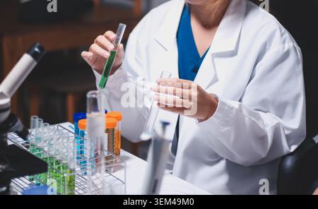 Researchers working in the clinical laboratory Stock Photo