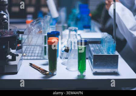 Researchers working in the clinical laboratory Stock Photo
