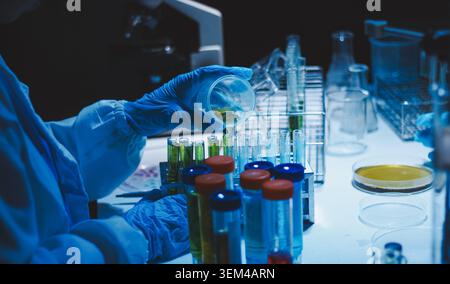 Researchers working in the clinical laboratory Stock Photo
