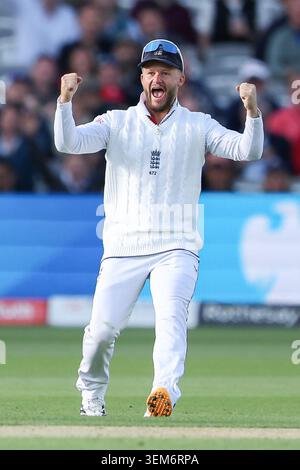 Josh Tongue Of England Celebrates The Wicket Henry Nicholls Of New josh-tongue-of-england-celebrates-the-wicket-henry-nicholls-of-new