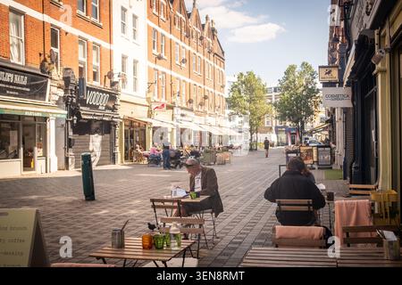 LONDON - APRIL 27, 2026: Hildreth Street Balham – Vibrant pedestrian street with outdoor cafe seating and independent shops. Stock Photo