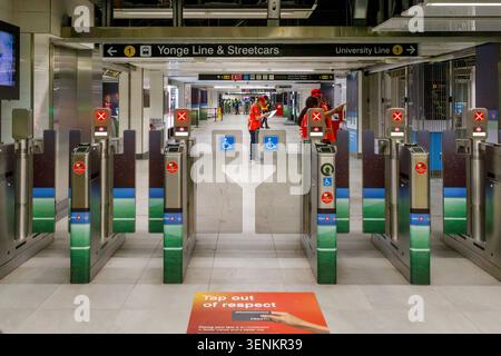 Toronto, Canada. 11 June, 2026. The Toronto Transit Commission's (TTC) Union Station was closed due to a Toronto Fire investigation after fears of an electrical fire.  Trains turned back at Osgoode and College Stations.  Credit: A Duan/Ģ����ý Live News Stock Photo
