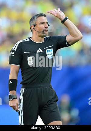 referee-slavko-vincic-slovenia-east-rutherford-june-13-2026-soccer