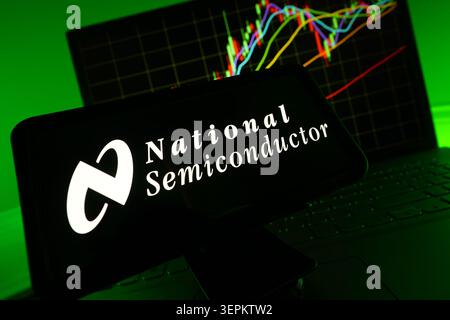 National Semiconductor Leading Analog Integrated Circuits Power Management And Display Driver IC Manufacturer Stock Photo