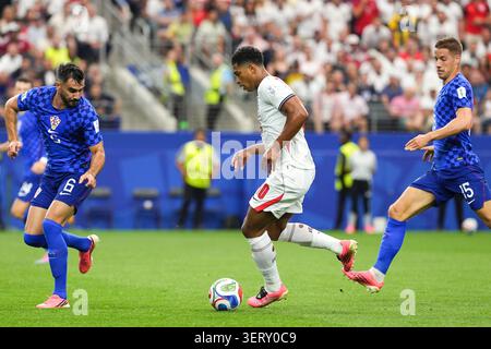 England Midfielder Jude Bellingham 10 During The England V Croatia england-midfielder-jude-bellingham-10-during-the-england-v-croatia