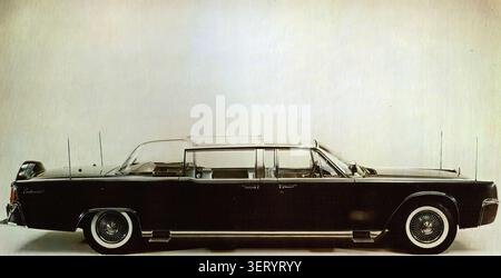 Lincoln Continental (1961) - Vintage advertising of classic