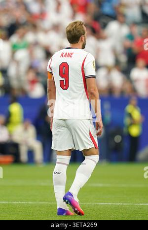 england-forward-harry-kane-9-during-the-england-v-croatia-fifa-world