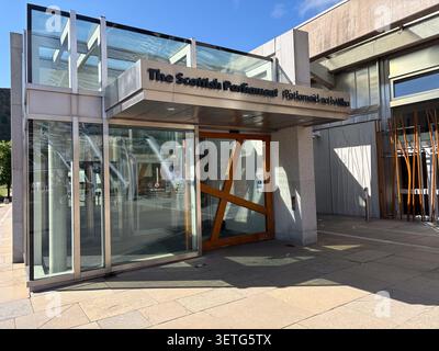 Modern architectural entrance of the Scottish Parliament Building in Holyrood, featuring glass, steel, and timber design elements. Stock Photo