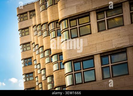 Shell-Haus curved travertine facade, iconic 1930s expressionist office building, Tiergarten, Berlin Stock Photo