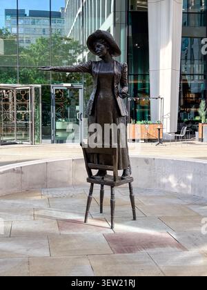 Bronze statue of Emmeline Pankhurst standing on a chair in St Peter's Square, Manchester, England. Stock Photo