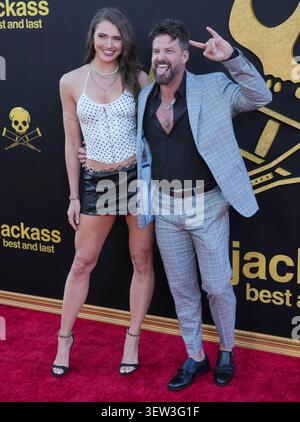 Alexis Lete and Johnny Bananas arrives at the Paramount Pictures ...