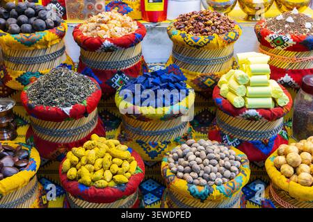 Colorful spice on display the Mutrah Souq in Muscat, Oman Stock Photo
