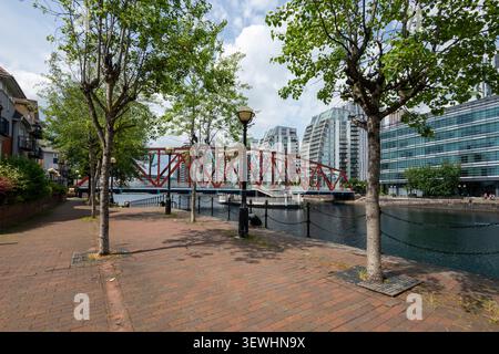 Detroit Bridge at Salford Quays, Greater Manchester, England Stock Photo