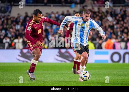 Rodrigo De Paul of Argentina in action during the international friendly match between Argentina ...