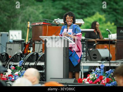 Philadelphia Mayor Cherelle Parker gving a powerful speech Stock Photo