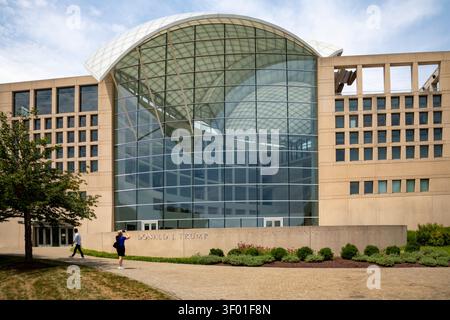 Washington, DC - President Donald Trump's name, added to the United States Institute of Peace building months after Trump tried to dismantle the indep Stock Photo