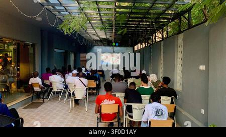 Football fans eagerly await the Egyptian-Argentine dream match. Khartoum, Sudan July 7: One of the public viewing areas at a restaurant that has been broadcasting tournament matches in the Sudanese capital, Khartoum-Omdurman, hosted today the Argentina vs. Egypt match in the Round of 16 of the 2026 FIFA World Cup. A large number of fans gathered to support both teams amid an enthusiastic atmosphere, reflecting the great interest in the tournament and the publics participation in group viewing events. photo by Abdul-Razzaq Saif al-Din / JNA Press. Omdurman Sudan Copyright: x xAbdulxRazzaqxSaifx Stock Photo