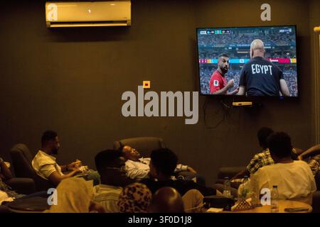 Football fans eagerly await the Egyptian-Argentine dream match. Khartoum, Sudan July 7: One of the public viewing areas at a restaurant that has been broadcasting tournament matches in the Sudanese capital, Khartoum-Omdurman, hosted today the Argentina vs. Egypt match in the Round of 16 of the 2026 FIFA World Cup. A large number of fans gathered to support both teams amid an enthusiastic atmosphere, reflecting the great interest in the tournament and the publics participation in group viewing events. photo by Abdul-Razzaq Saif al-Din / JNA Press. Omdurman Sudan Copyright: x xAbdulxRazzaqxSaifx Stock Photo