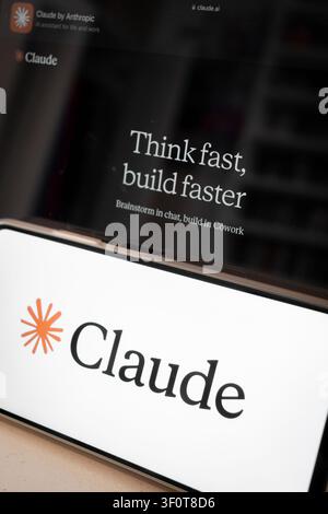 Mexico city, mexico, 05 29 2026, claude ai interface and logo appearing on phone and tablet screens Stock Photo