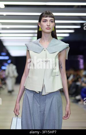 Berlin, Germany, 2nd Jul, 2026. A close-up view shows a model presenting an avant-garde look on the runway at Neo Fashion during Berlin Fashion Week. Stock Photo
