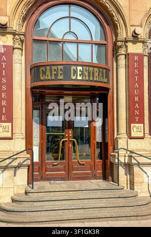 The exterior of Café Central on the corner of Herrengasse and Strauchgasse in the center of Vienna, Austria.  From 1900, Sigmund Freud, Arthur Schnitz Stock Photo