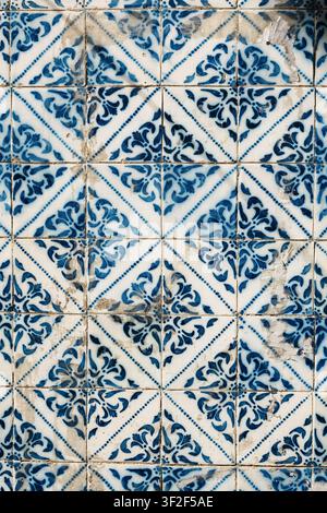 Traditional blue and white Portuguese azulejo tile pattern Stock Photo