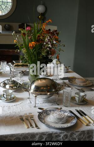 1930s dining table setting Stock Photo
