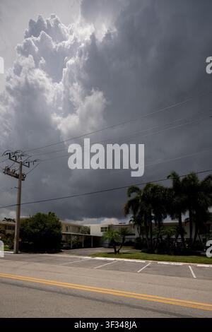 Summer clouds rolling in over Fort Lauderdale Florida Stock Photo