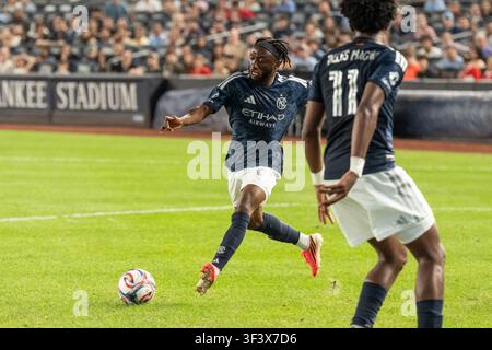 Benie Traore (9) of NYCFC controls the ball during MLS regular season ...