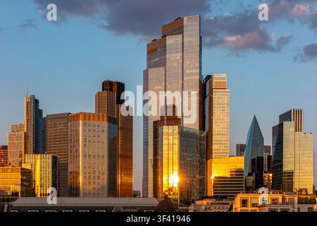 End of another day in the summer in the City of London at sunset Stock Photo