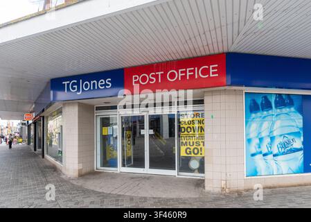 TG Jones branch in the High Street of Southend on Sea, Essex, UK, due to close, with the post office counter inside. Was WH Smith. Closing down sale Stock Photo