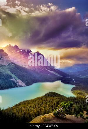 Peto Lake and storm clouds. Banff National Park, Canada Stock Photo