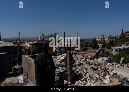 Uninhabitable land residents return to the ruins of South Lebanon ZAWTAR AL-GHARBIEH, LEBANON JULY 30, 2026: Residents return to Zawtar al-Gharbieh, southern Lebanon, after months of displacement to assess damage to their homes following the conflict. While some houses were destroyed by airstrikes, others sustained extensive damage from shelling, with shattered windows, collapsed structures and rooms showing signs of fire. Residents said some of the damage occurred during Israeli military ground operations in the village. Zawtar al-Gharbieh LB Copyright: x xMartaxMarotox/xJNAxPressx Stock Photo