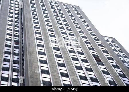 New York City, USA - July 20, 2026: Close-up view of the facade of the Empire State Building in Midtown Manhattan, New York City. The Art Deco skyscra Stock Photo