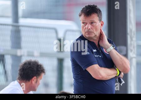 Vorstand Sport und Kommunikation Christian Heidel (1. FSV Mainz 05) looks dejected during the pre-season friendly match between 1. FSV Mainz 05 and Shabab Al Ahli  at Grenzlandstadium Arena on July 31, 2026 in Kufstein, Austria.    (Photo by Marco Steinbrenner/DeFodi Images) Stock Photo