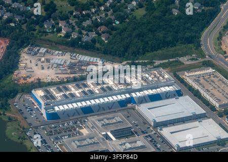 Aerial view of a dense cluster of data centers, including facilities under construction, in Loudoun County's Data Center Alley in Northern Virginia Stock Photo