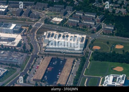 Aerial view of a dense cluster of data centers, including facilities under construction, in Loudoun County's Data Center Alley in Northern Virginia Stock Photo