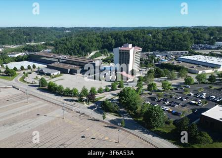 Aerial view of a commercial office complex and surrounding business district in Monroeville, Pennsylvania Stock Photo