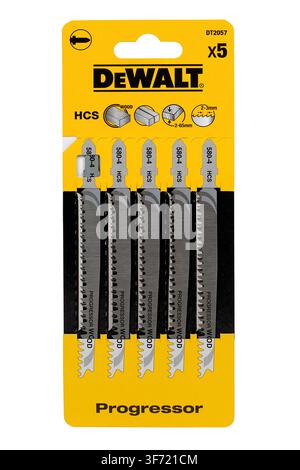 Pack contains five Dewalt saw blades designed for cutting wood and plastic. Each blade fits most standard jigsaws. Package shows details and usage ins Stock Photo