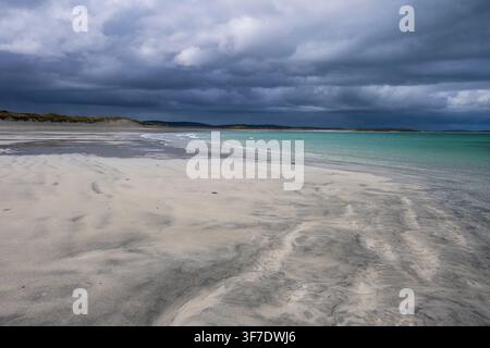 Storm clouds over Clachan Sands, North Uist, Outer Hebrides, Scotland Stock Photo