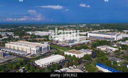 Multiple data centers and industrial buildings populating an expanding technology campus in Virginia Stock Photo