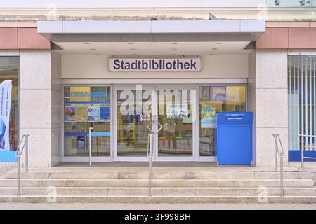 Entrance to the Central Library, Magdeburg City Library, entrance area of the City Library with stairs and modern architectural elements, Magdeburg, S Stock Photo