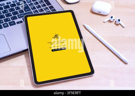Whisk app logo on an Apple iPad screen. Stock Photo